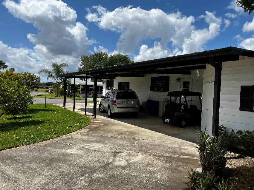 488 Putter Circle a Winter Haven, FL Mobile or Manufactured Home for Sale